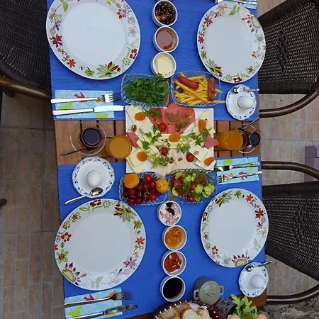 Konukevi Martı Boutique