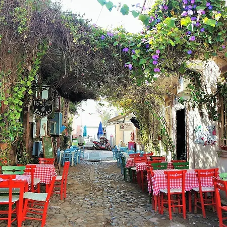 Martı Boutique Konukevi Ayvalı