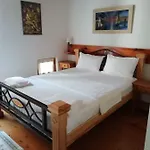 Kispet Marti Boutique *