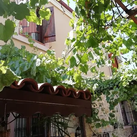 Kispet Marti Boutique Penzion *